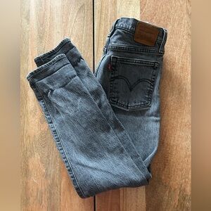Levi’s Women’s Gray Denim Jeans